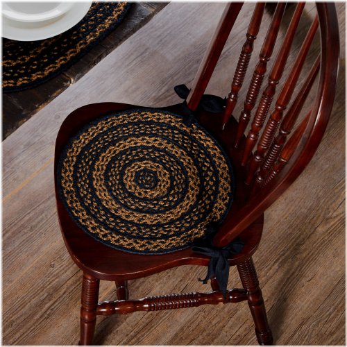 Country Charm Round Braided Cushion in Black & Tan