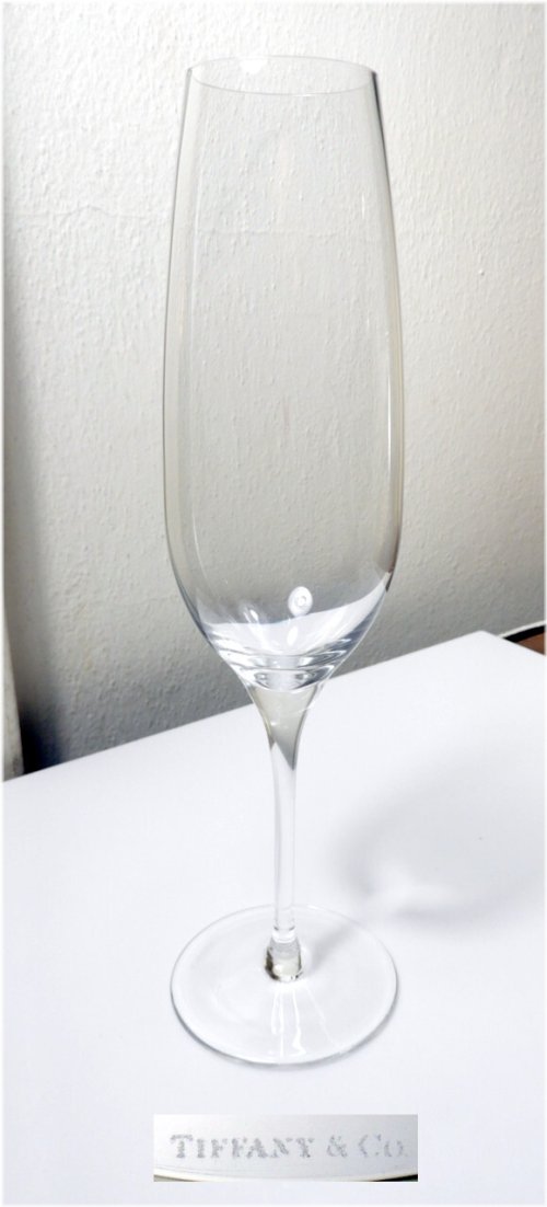 Crystal Elegance Champagne Flutes