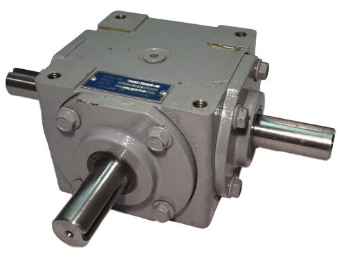 Tri-Shaft Bevel Gearbox - 40 HP, 1:1 Ratio