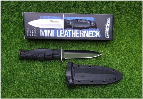 Black Kray-Ex Mini Hunting Knife with Plain Edge Blade by Cold Steel