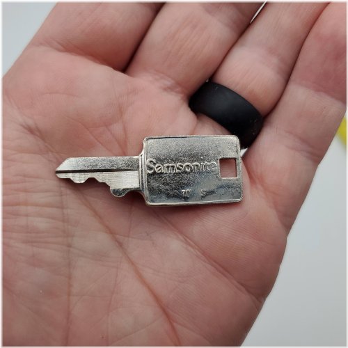 Retro Steel Luggage Key by Samsonite
