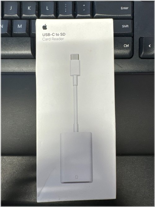 Apple SD Card Reader Cable