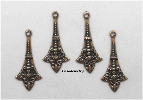 Golden Heritage Pendant and Earring Drop Set