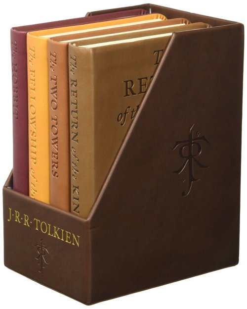 Middle Earth Masterpieces Boxed Set: The Hobbit & The Lord of the Rings