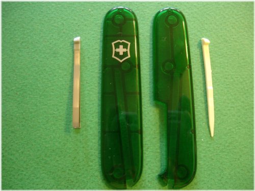 Emerald Green Swiss Army Knife Set