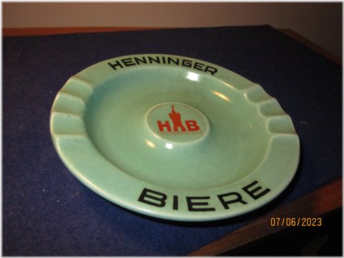 Henninger Biere Brewery Ashtray
