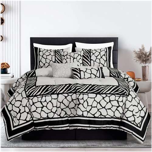 Safari Dreams 7-Piece Bedding Set