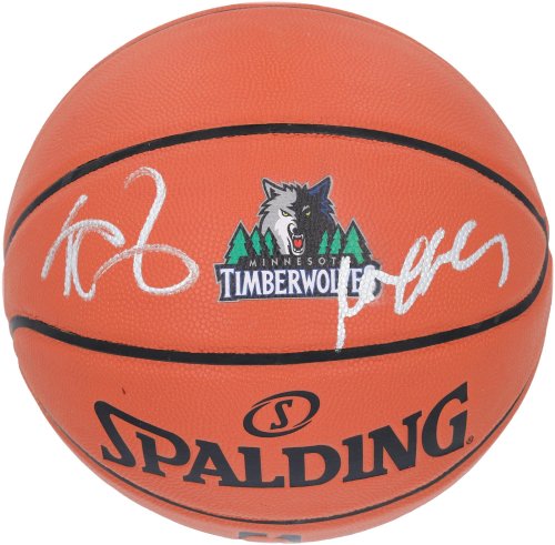 Kevin Garnett Timberwolves Autographed Basketball with Certificate of Authenticity