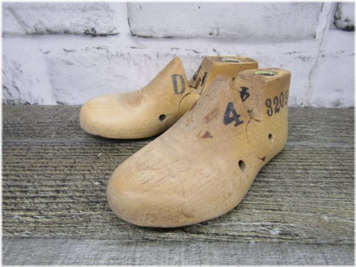 Tiny Tots Vintage Shoe Lasts