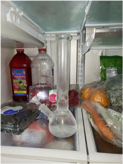 Crystal Elegance Water Pipe