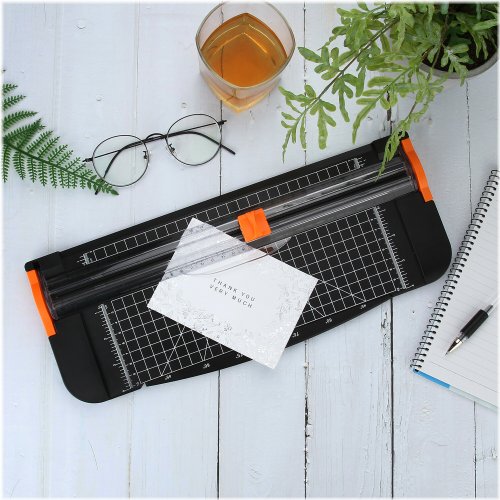 Precision Edge Cutter