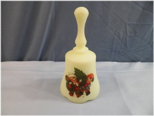 Festive Cherub Glass Bell