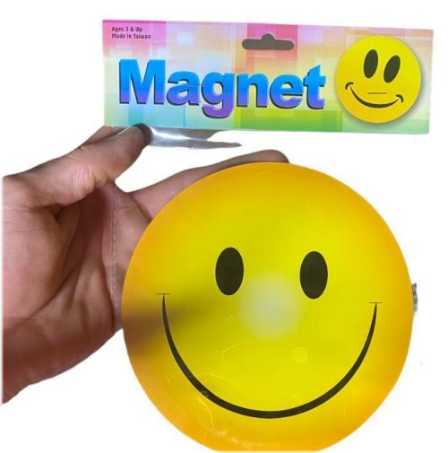 Cheerful Magnet Set