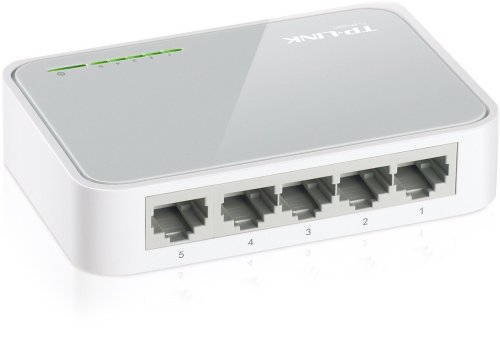 SwiftLink 5-Port Fast Ethernet Desktop Switch