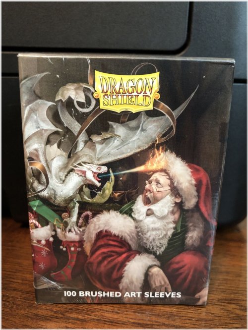 Dragon Shield Brushed Art Sleeves - Holiday Pack