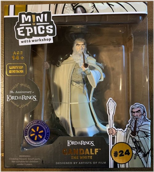 Gandalf the White Miniature with Pipe by Weta Workshop