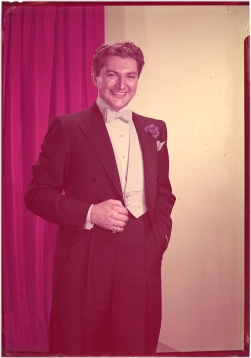 Golden Era Piano Virtuoso Collectible Transparency