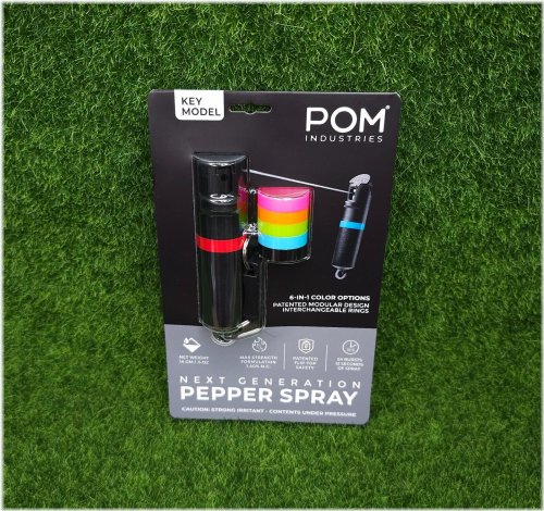 POM Snap Hook OC Spray - PK-BLK-1.4