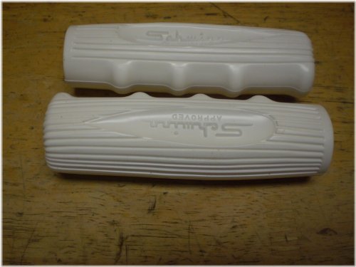 Vintage White Bicycle Handlebar Grips