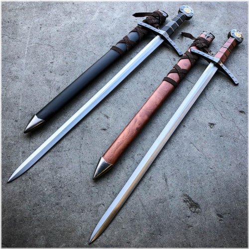 Arthurian Crusader Sword of Legend