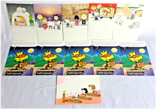 Peanuts Retro Postcard Collection