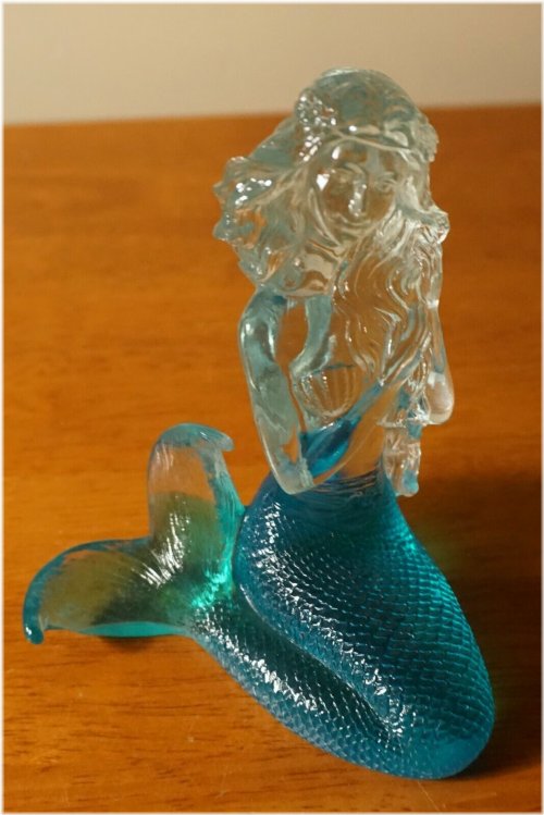 Teal Mermaid Tail Figurine - Crystal Clear Acrylic Nautical Decor for Beach Homes