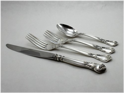 Elegant Chantilly Place Setting