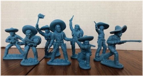 Marauding Outlaws Plastic Figure Set