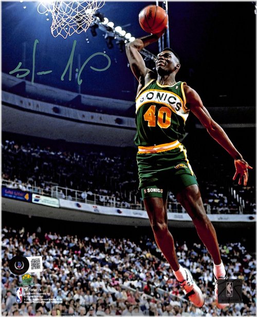 Shawn Kemp Seattle Super Sonics Autographed 8x10 Photo