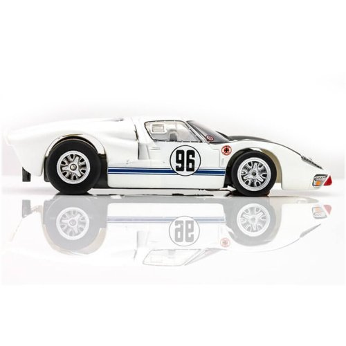 White/Black Ford GT40 Mark II #96 Slot Car