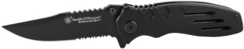 Precision-Crafted Folding Knife by Smith & Wesson