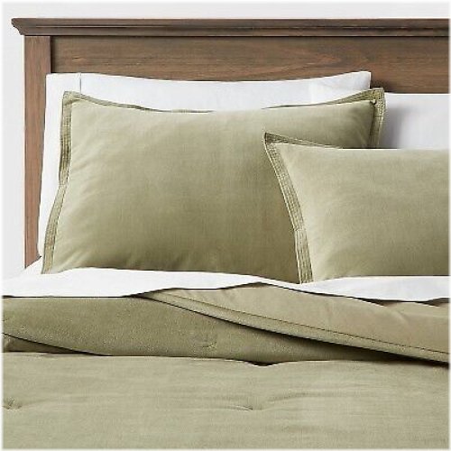 Green Velvet Dream Comforter & Sham Set