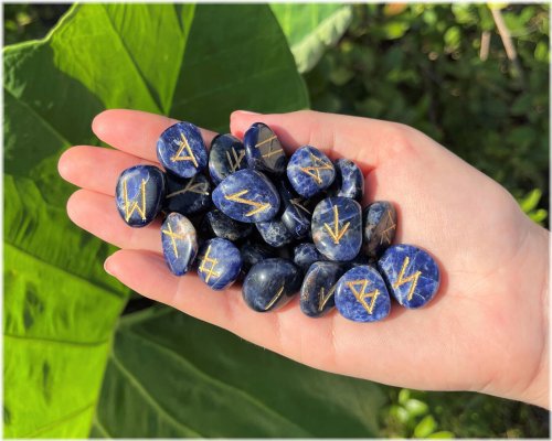 Sodalite Rune Set with Velvet Pouch - Elder Futhark Edition