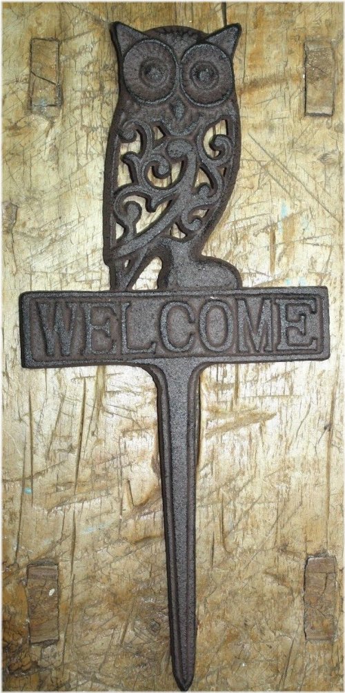 Owl Welcome Garden Stake