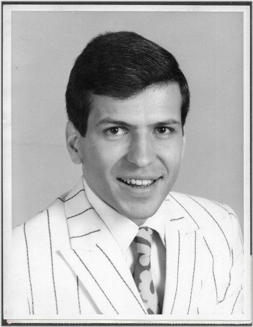 Golden Era TV Snapshot: Frank Sinatra Jr. on Dean Martin Presents