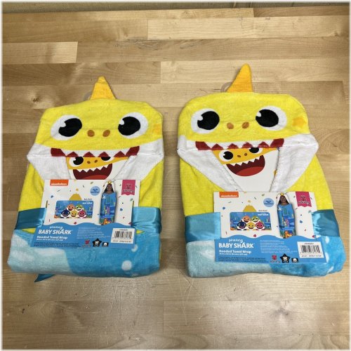 Ocean Adventure Hooded Towel Set