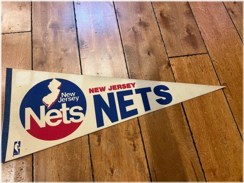 Retro Nets NBA Pennant