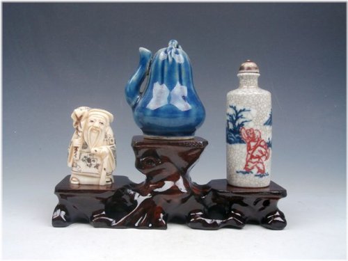 Triple Display Stand for Netsuke Snuff Bottles