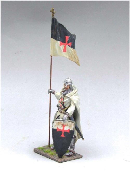 Templar Banner Bearer