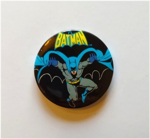 Gotham Legacy Collection: 1982 Caped Crusader Magnet