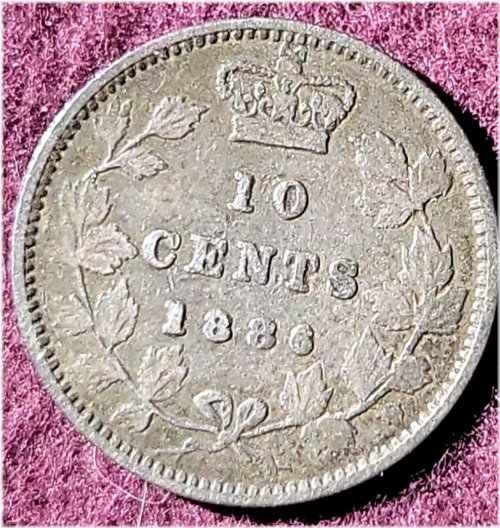 Small 6 Canadian Silver Dime