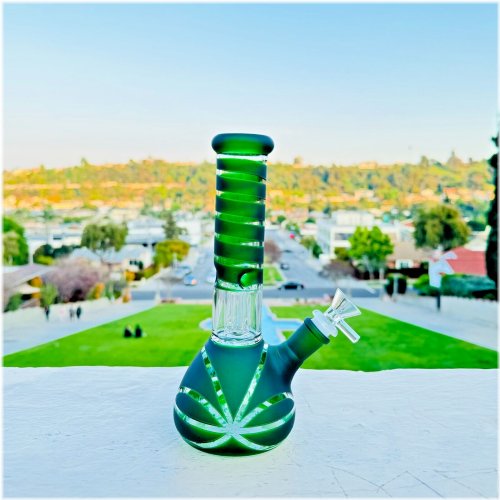 Emerald Oasis Glass Hookah