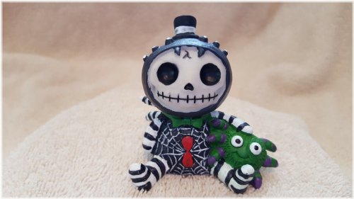 Arachno Specter Figurine