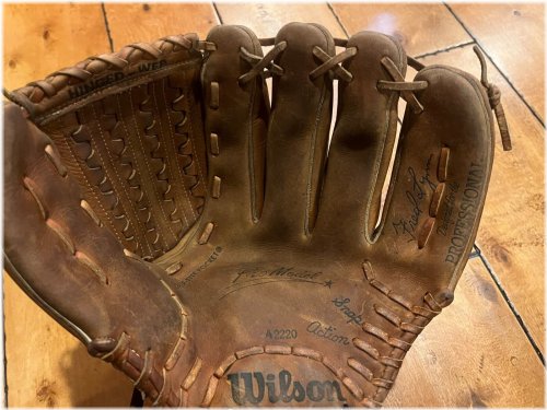 Fred Lynn Red Sox Pro Model Wilson A2220
