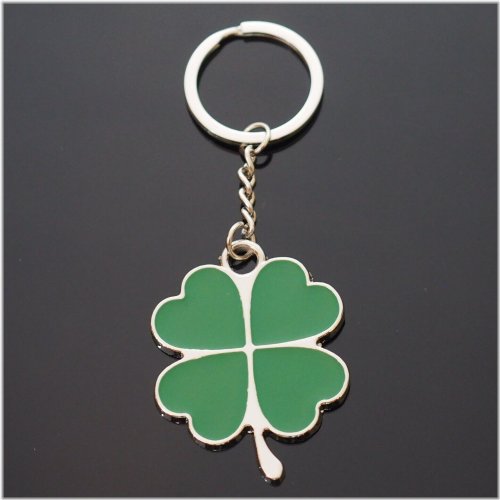 Lucky Clover Hearts Steel Keychain