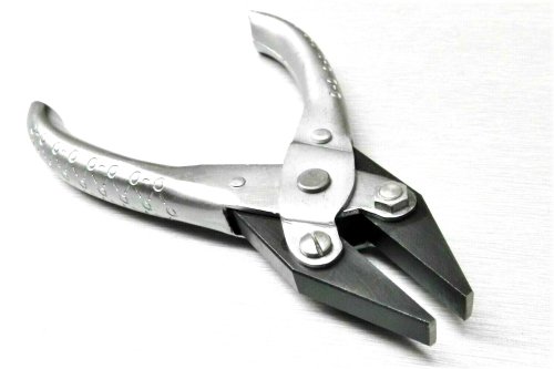 Smooth Action Jewelers' Plier with Parallel Jaws