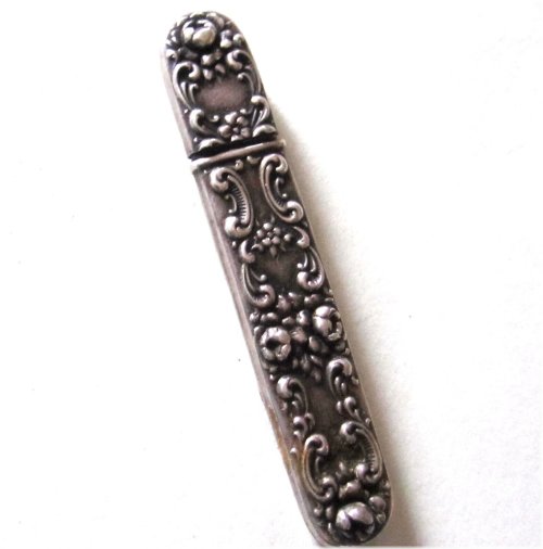 Ornate Victorian Sterling Silver Needle Case