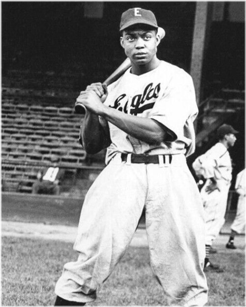 Newark Eagles Monty Irvin Glossy 8x10 Photo Print