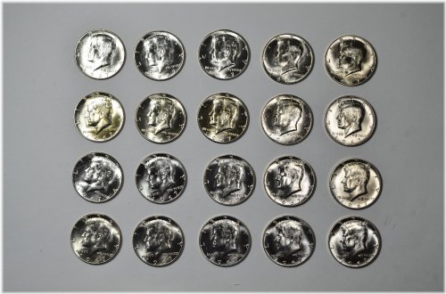 Silver Kennedy Half Dollar Roll - 1967 BU 40%