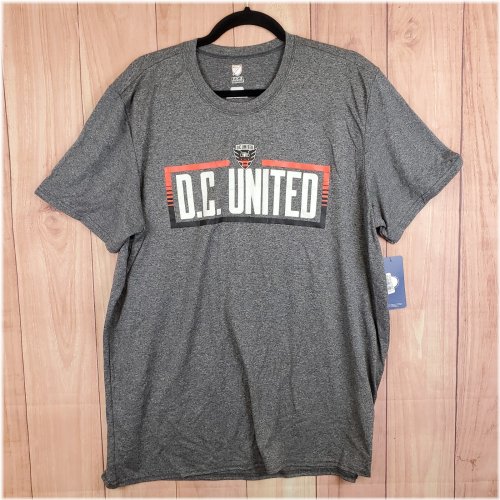 Black-and-Red DC United Graphic Tee - Size XL